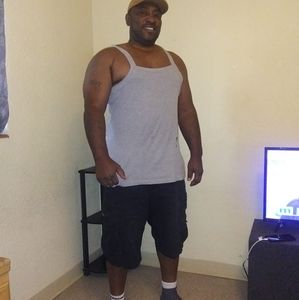 Meet your Posher, Louis